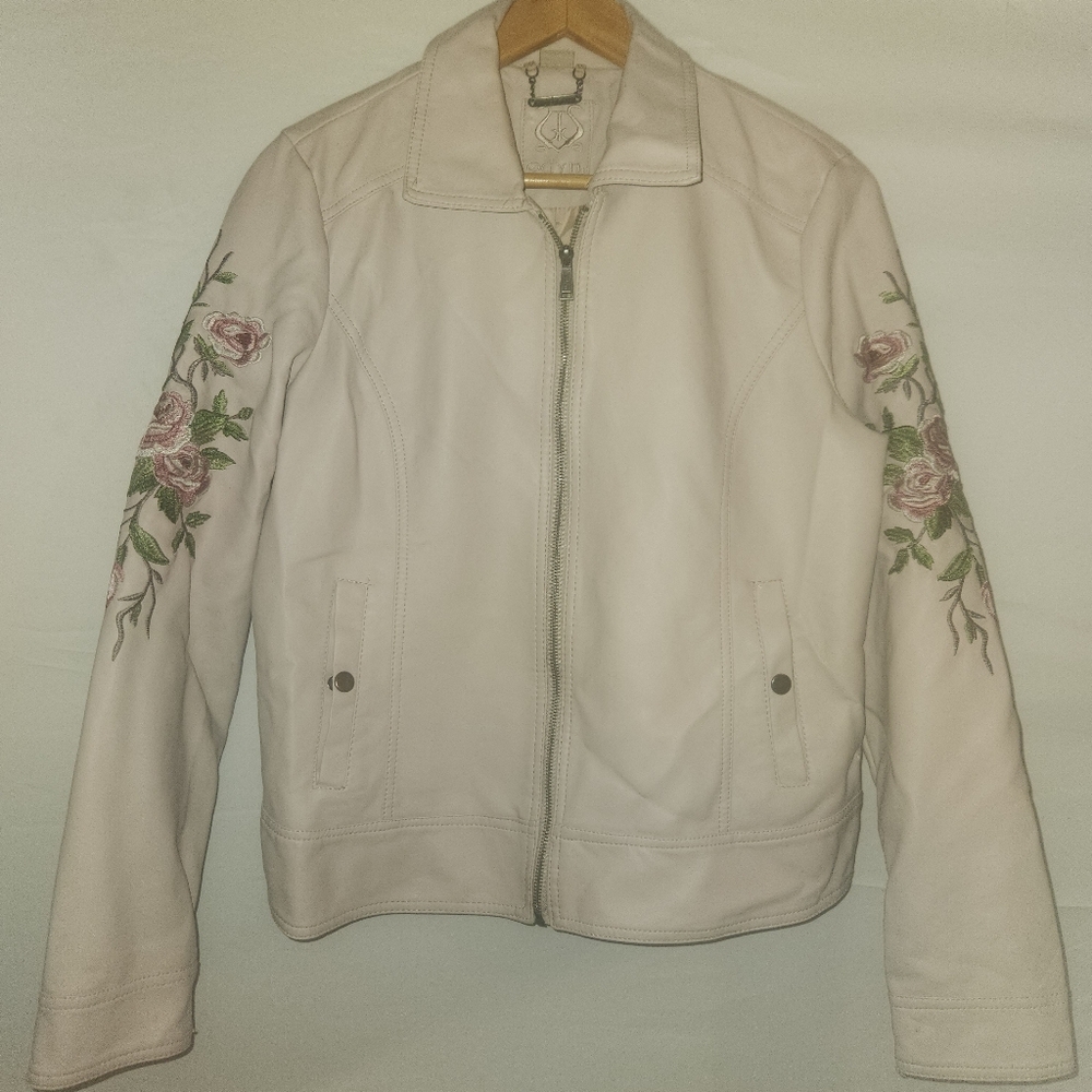 Odyn Light Pink Jacket with Flower Rose Embroidering Women's Large